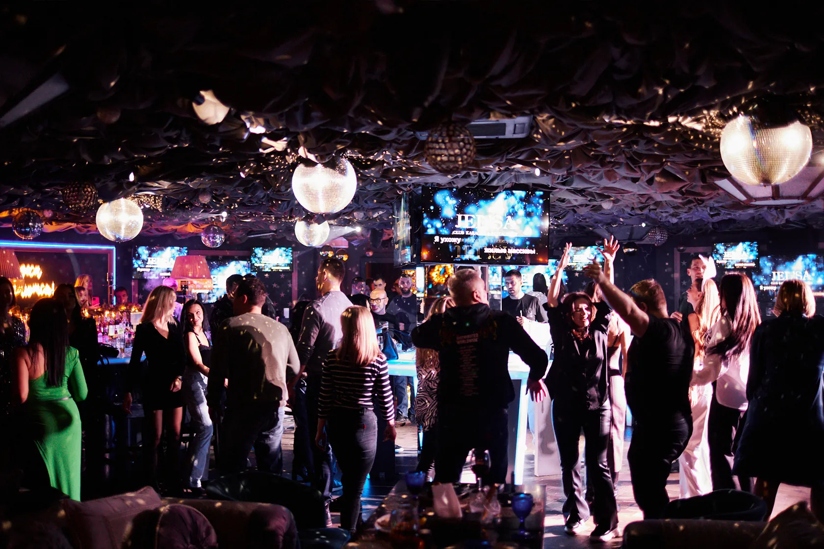 karaoke singer photo